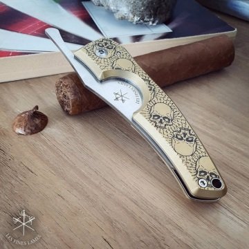 Les Fines Lames Le Petit Puro Kesici - Brass Skulls