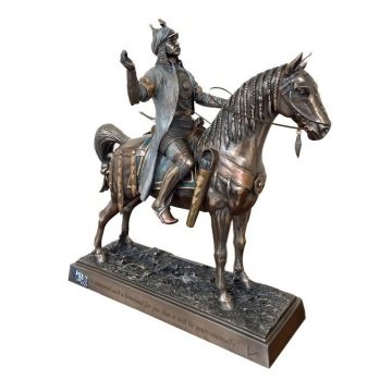 Atlı Alparslan Biblosu - Veronese Design