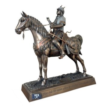 Atlı Alparslan Biblosu - Veronese Design