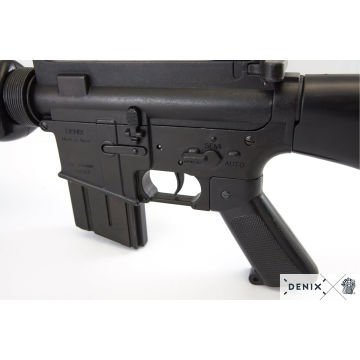 M16A1 Replika Makineli Tüfek - Denix