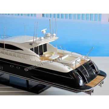 Mangusta 108 Dekoratif Tekne Modeli (90 cm)