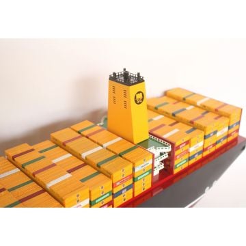 MSC Oliver Dekoratif Konteyner Gemisi Modeli (103 cm)