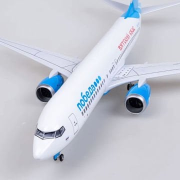 1/85 Boeing 737 ''Pobeda Airlines'' Hazır Model Uçak Maketi (47 cm)