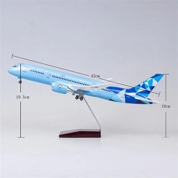 1/130 Boeing 787 ''Etihad Manchester City'' Hazır Model Uçak Maketi (43 cm)