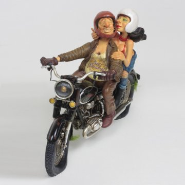 Motosikletli ve Sevgilisi ''Exciting Motor Ride'' - Forchino